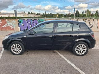 Opel Astra 2007