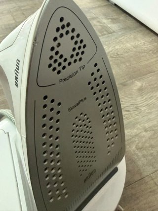Centro de Planchado Braun CareStyle Compact