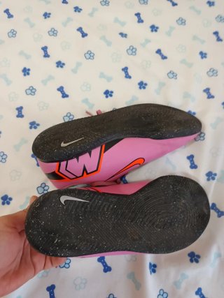 Botas de Fútbol Nike Talla 36