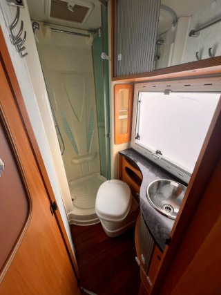 AUTOCARAVANA CHAUSSON ALLEGRO 83 2006