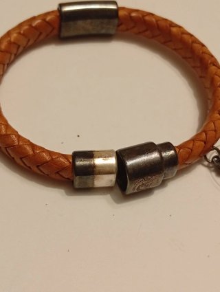 Pulsera trenzada Diesel marrón