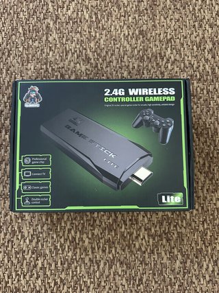Consola HDMI Inalámbrica con 2 Mandos y Accesorios
