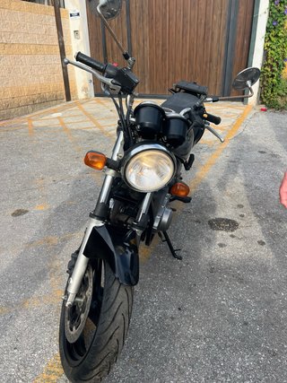 Suzuki GS500