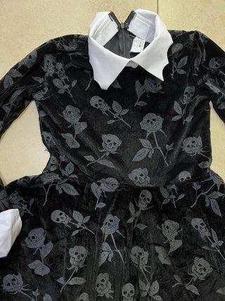 Disfraz de Miércoles para niña