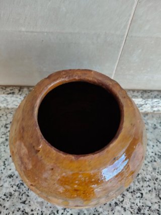 Preciosa orza antigua pequeña S.XIX