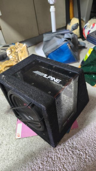 2subwoofer,4altavoces,2amplis,laser,cableado...