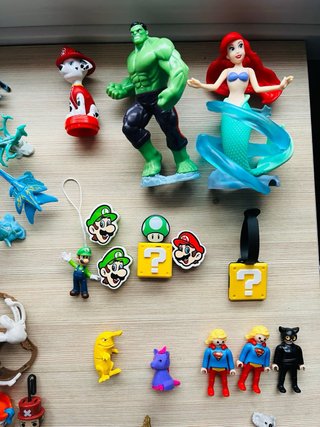 Funkos y Figuras Kinder Joy 1€/figura