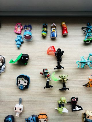 Funkos y Figuras Kinder Joy 1€/figura