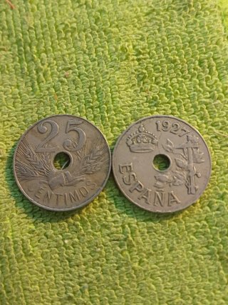 17 monedas de 25 Céntimos de 1927