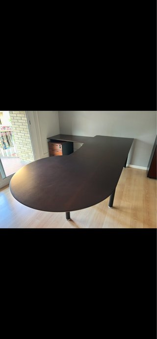 Mesa de despacho/juntas marrón