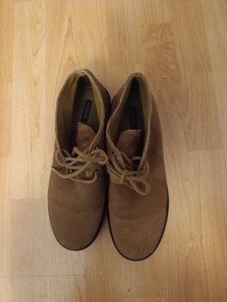 Botas marrones de ante talla 40