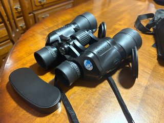 Prismáticos DL750 con correa y funda