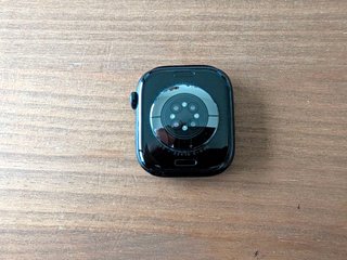 Apple Watch 11 46mm Jet Black GPS