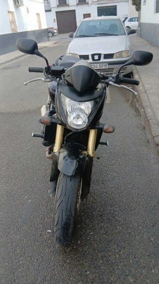 Honda Hornet cb 600f.Año 2009.        16.000 km.
