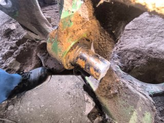 Cuna eje delantero John Deere 3350