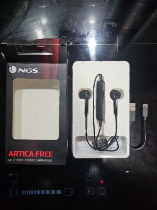 Auriculares Bluetooth NGS Artica Free