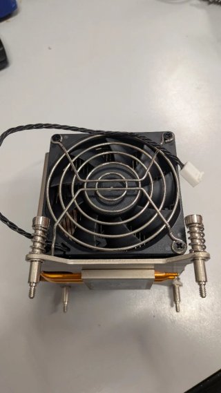 Disipador CPU HP 463990-001 con ventilador Foxconn