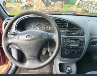 Ford Tourneo Courier 1998