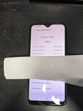 Samsung Galaxy A20e 32GB Negro