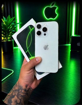 iPhone 16 Pro