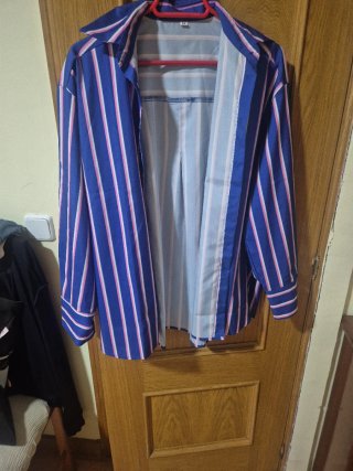 Conjunto de Camisa y Pantalón a Rayas