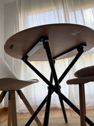 Mesa de salón redonda