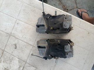 Cerradura puerta Citroen Xsara picaso