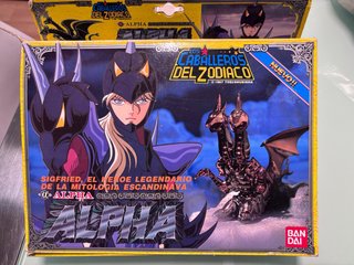 Figura Alpha I Cavalieri dello Zodiaco Bandai