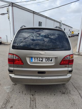 Ford Galaxy 2004