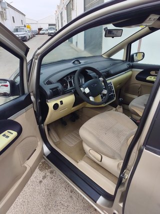 Ford Galaxy 2004