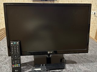 Televisión LG Full HD M2232