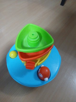 Juego de Agua Infantil con Barquitos