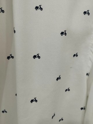 Camisa Mango blanca con estampado de vespas xs