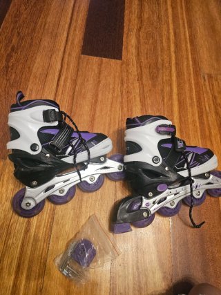 Patines en línea infantiles morados