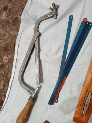 Lote Bricolaje: Sierra, Sargento, Nivel