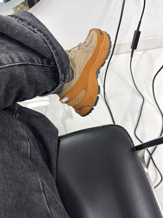 Nike Zoom Vomero 5 Marrones Beige