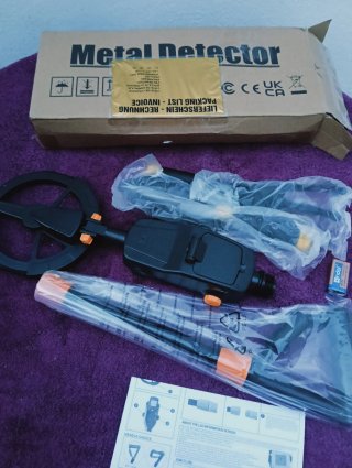 Detector de Metales Negro y Naranja