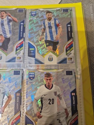 Álbum Panini FIFA 365 Adrenalyn 2026