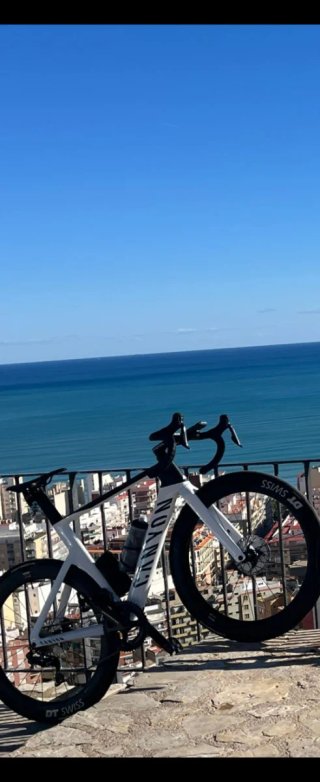 Bicicleta Canyon Aero