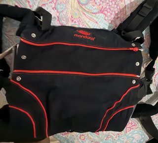 Mochila Portabebés Manduca Black Line