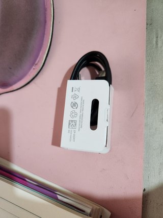 Cargador USB-C Samsung EP-TA845 con cable