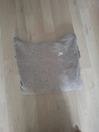 Sudadera Nike Gris