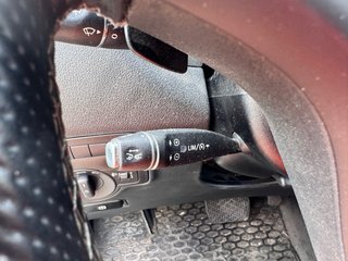 Mercedes Vito 2023 automatica, libro