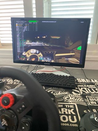Volante Logitech G29+pedales+cambio de marcha en H