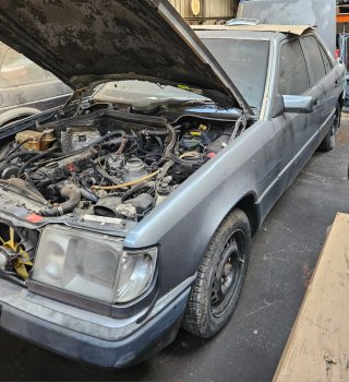 Peças Mercedes W124 260E