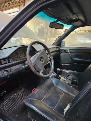 Peças Mercedes W124 260E