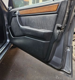 Peças Mercedes W124 260E