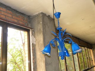 Lámpara de techo azul metalizada