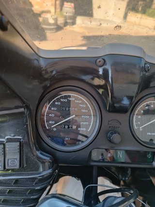 Moto BMW R1100RT