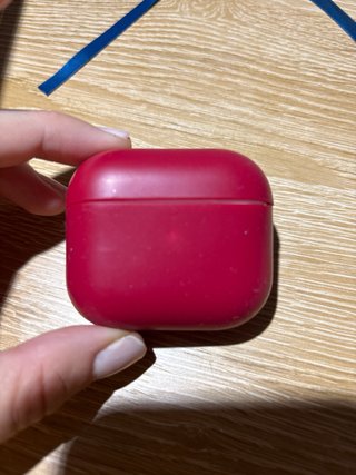 AirPods 4 Apple